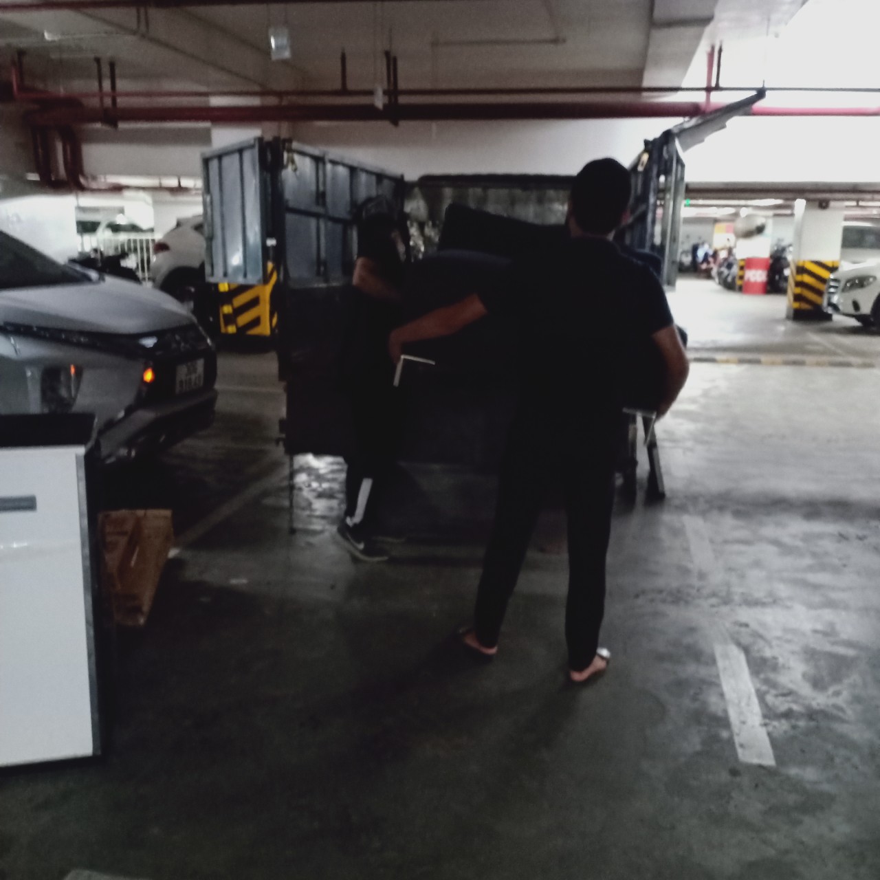 Tầng hầm khá thấp của các chung cư Hà Nội
