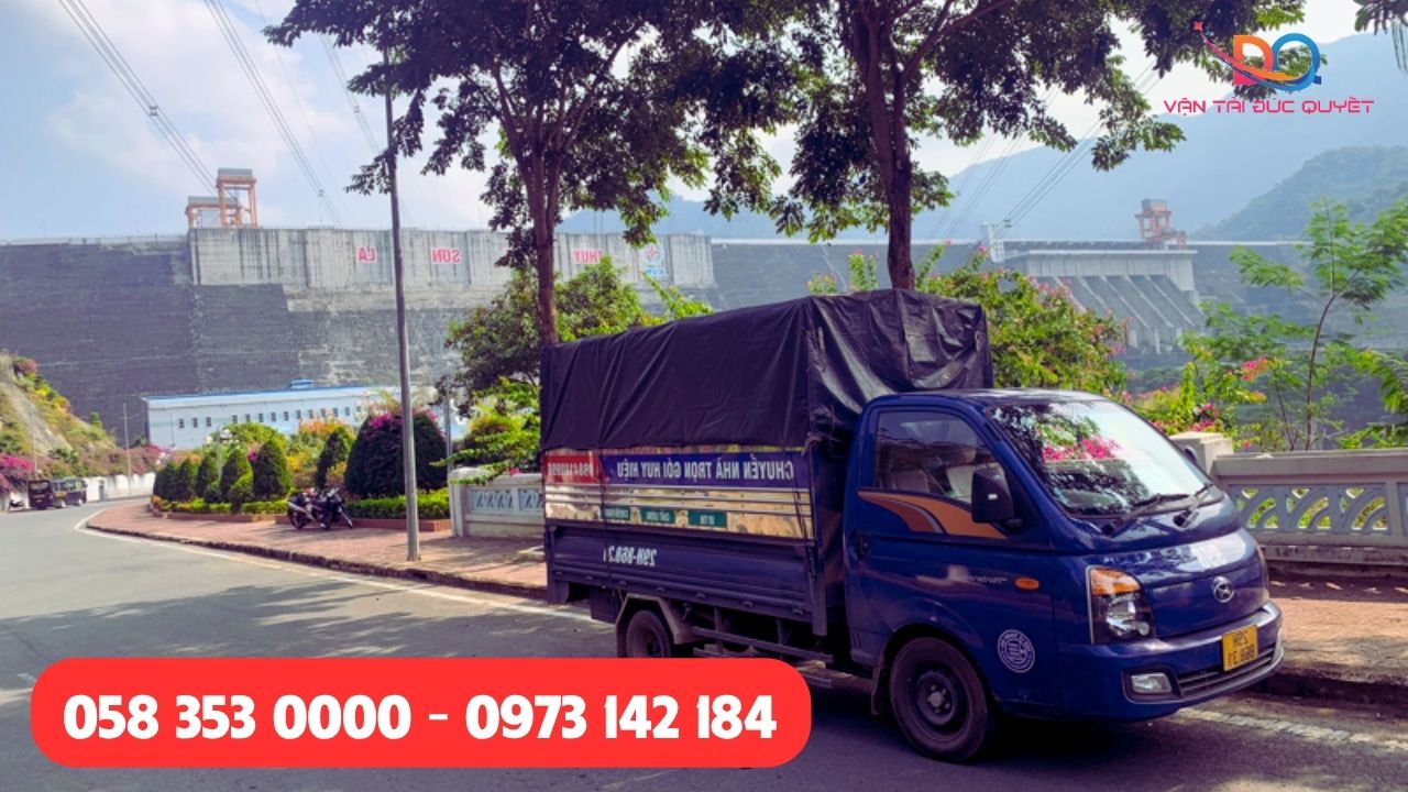 Dịch vụ xe chui hầm Đức Quyết – Giải pháp chuyển đồ hoàn hảo Dịch vụ xe chui hầm Đức Quyết – Giải pháp chuyển đồ hoàn hảo