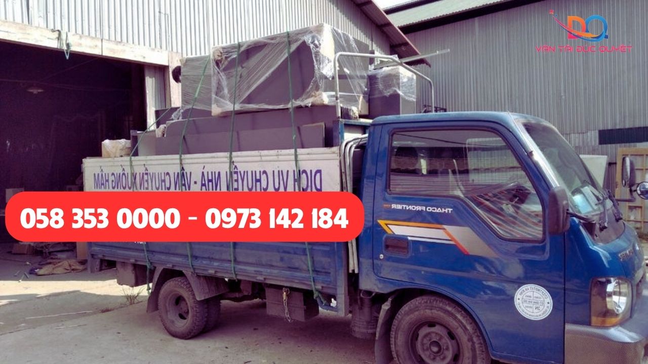 Chuyển đồ dễ dàng giữa lòng phố cổ Hoàn Kiếm nhờ xe chui hầm chuyên dụng Chuyển đồ dễ dàng giữa lòng phố cổ Hoàn Kiếm nhờ xe chui hầm chuyên dụng