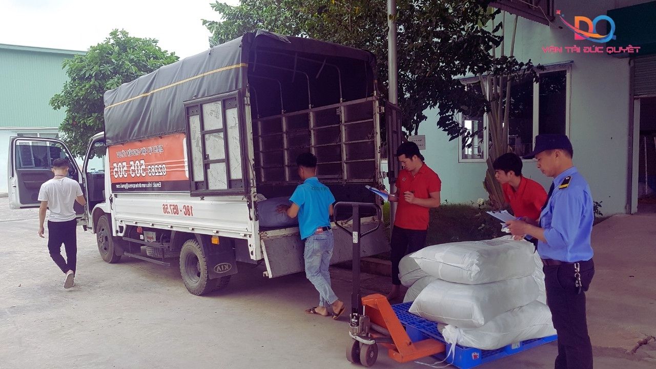 Dịch vụ thuê xe chuyển đồ Dịch Vọng – Tiện lợi, nhanh chóng, giá hợp lý Dịch vụ thuê xe chuyển đồ Dịch Vọng – Tiện lợi, nhanh chóng, giá hợp lý