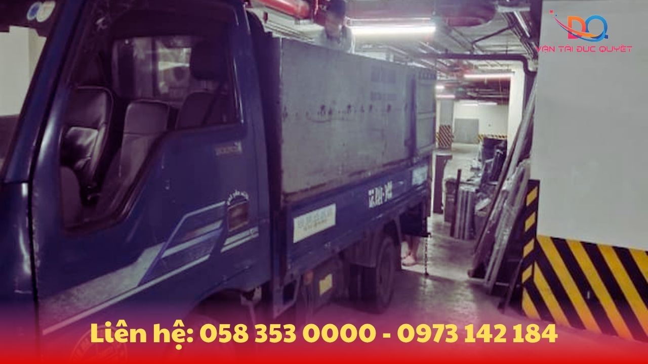 Thuê xe cắt nóc khu Mỹ Đình – Chuyên nghiệp, giá tốt, có mặt nhanh 24/7