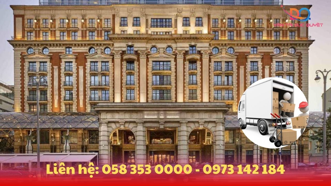 Dịch vụ xe cắt nóc tại The Grand Hanoi – Nhanh gọn, an toàn tuyệt đối