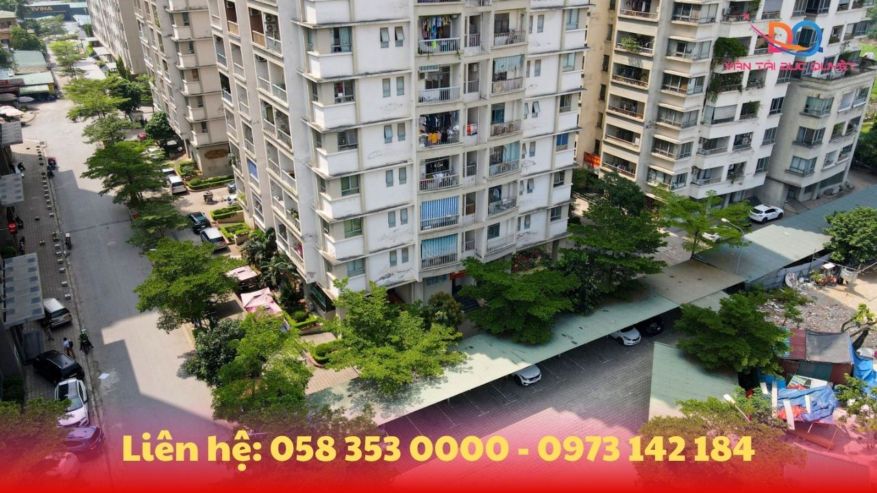 Xe cắt nóc chuyên chở đồ tại chung cư VOV Mễ Trì – Nam Từ Liêm Xe cắt nóc chuyên chở đồ tại chung cư VOV Mễ Trì – Nam Từ Liêm